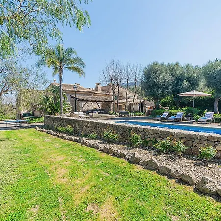 Villa Llobera Abaix Pollenca