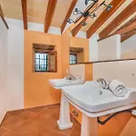 Llobera Abaix Villa