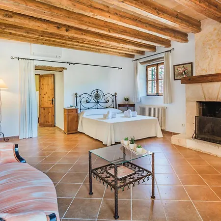 Villa Llobera Abaix *