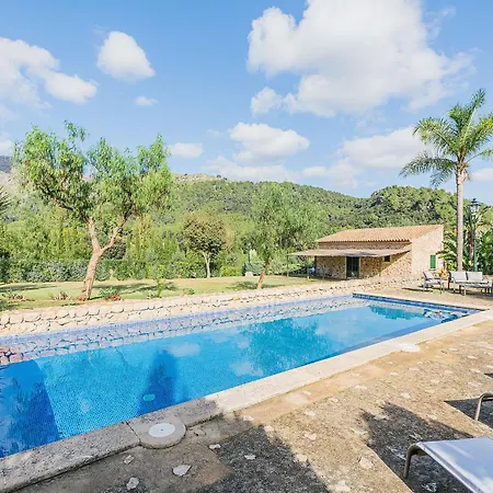 Llobera Abaix Villa Pollenca