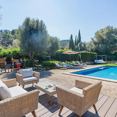 Llobera Abaix Villa