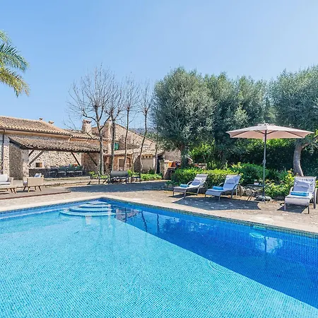 Llobera Abaix Villa